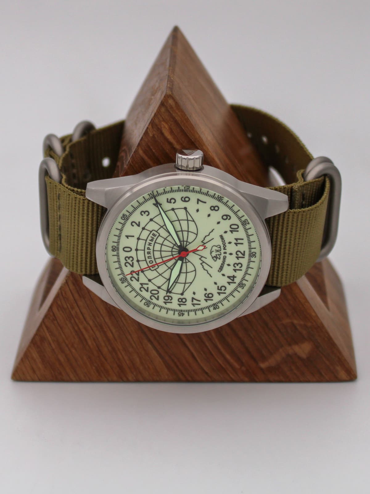 Часы Полярные механические (Ракета 2623) 21.131.21