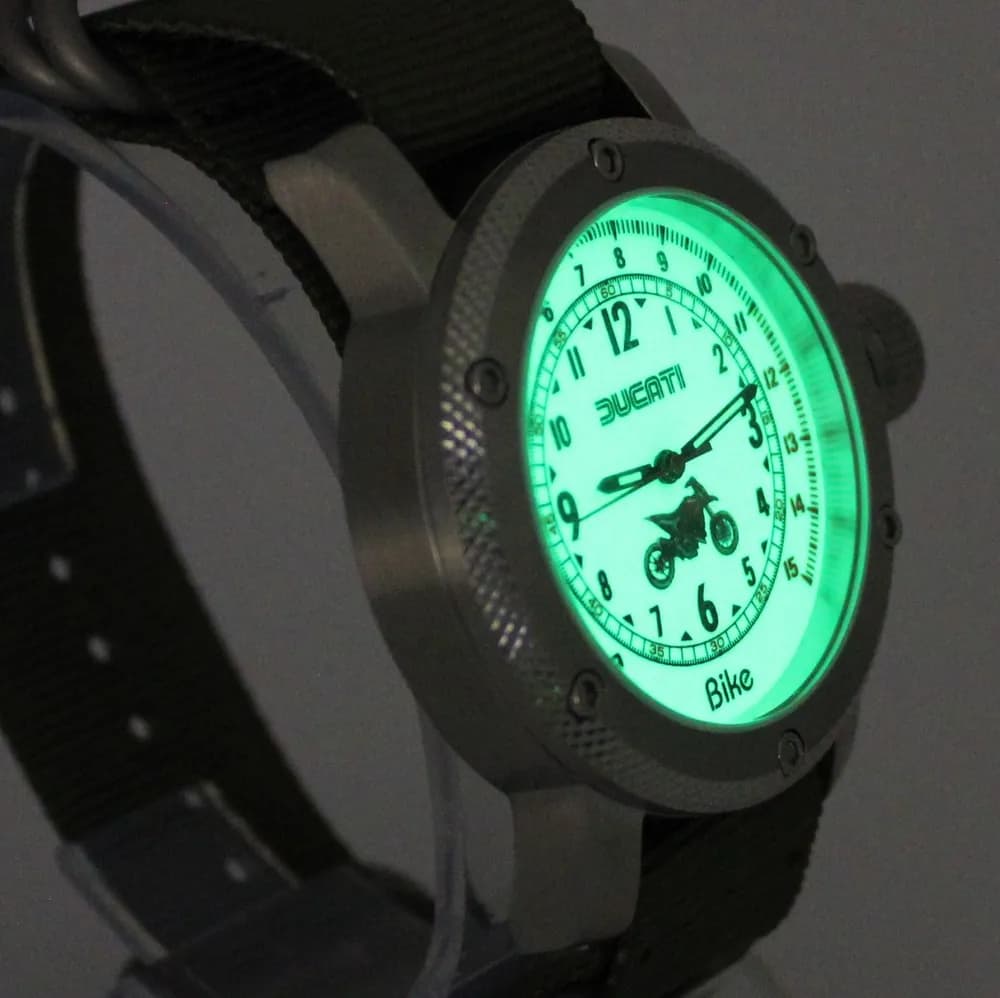 Часы Ducati  237.21 механические, механизм Ракета 2609