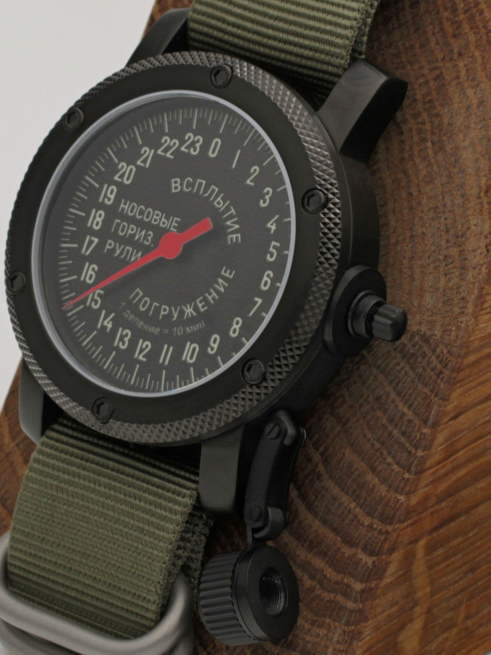 Часы Погружение / Всплытие однострелочные механические с автоподзаводом (Восток 2431) 101.182.21