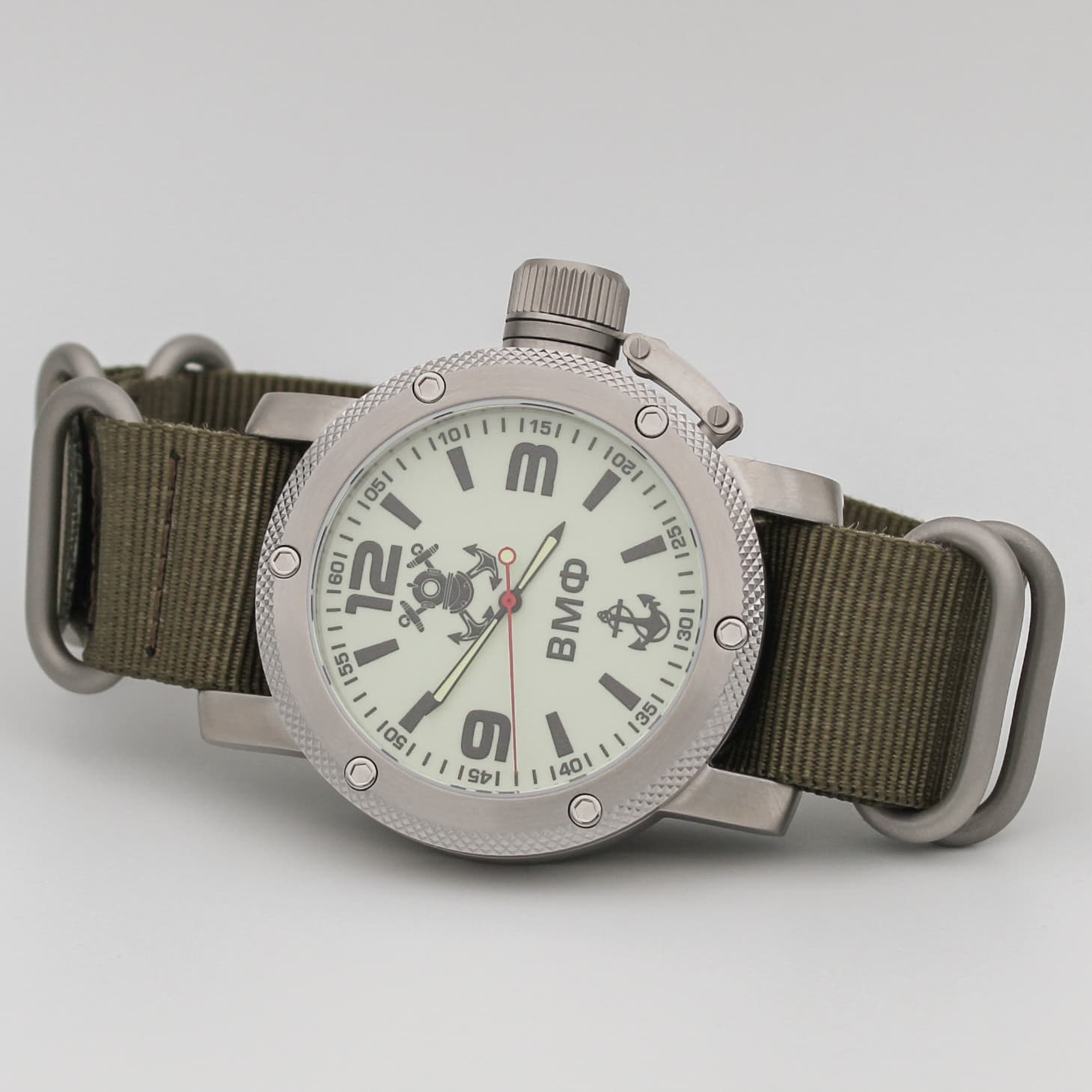 Часы ВМФ(с якорем) механизм Восток 2415.01