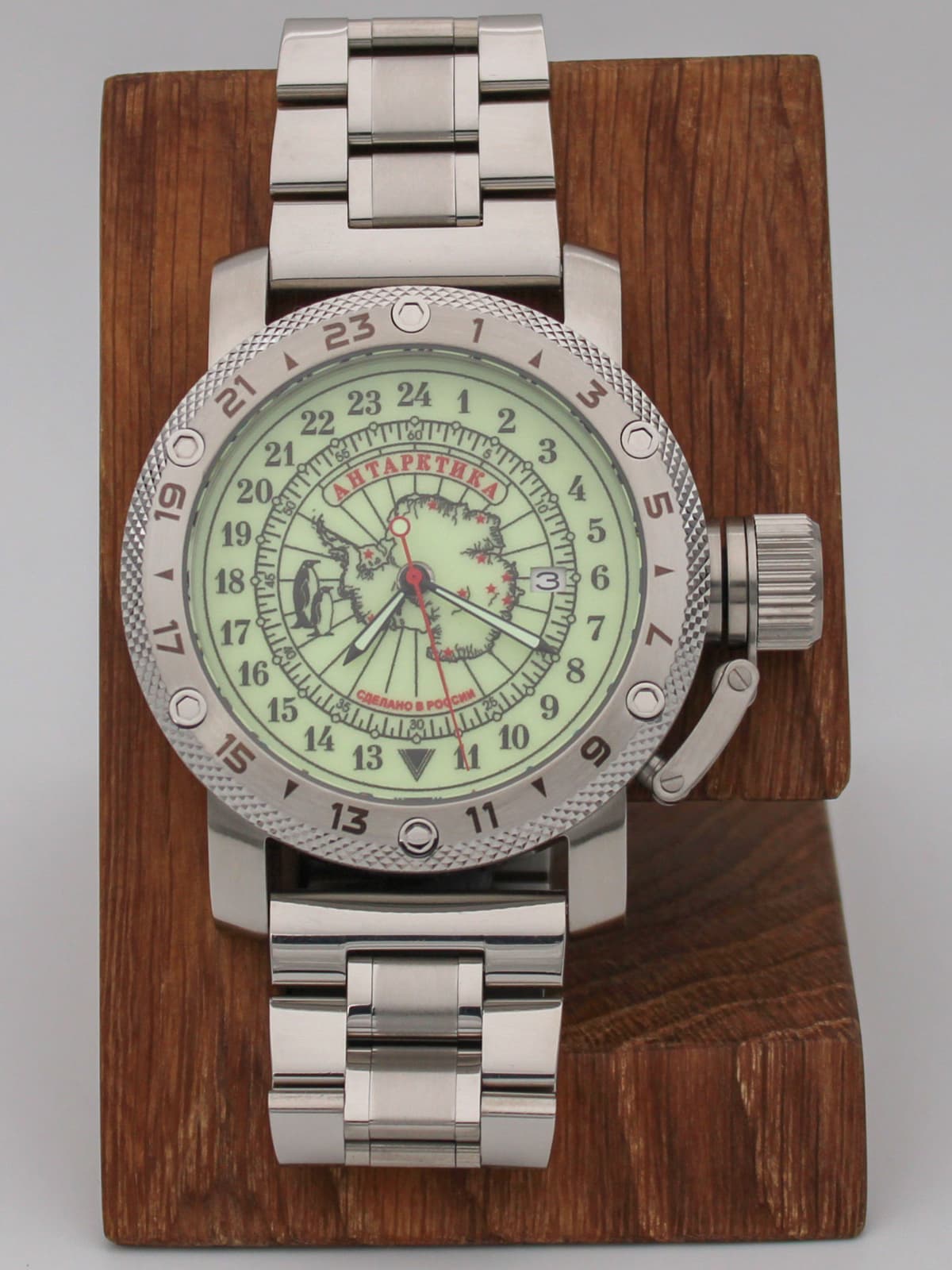 Часы Полярные / Антарктика кварцевые (Ronda 515.24H) Q47.140.2