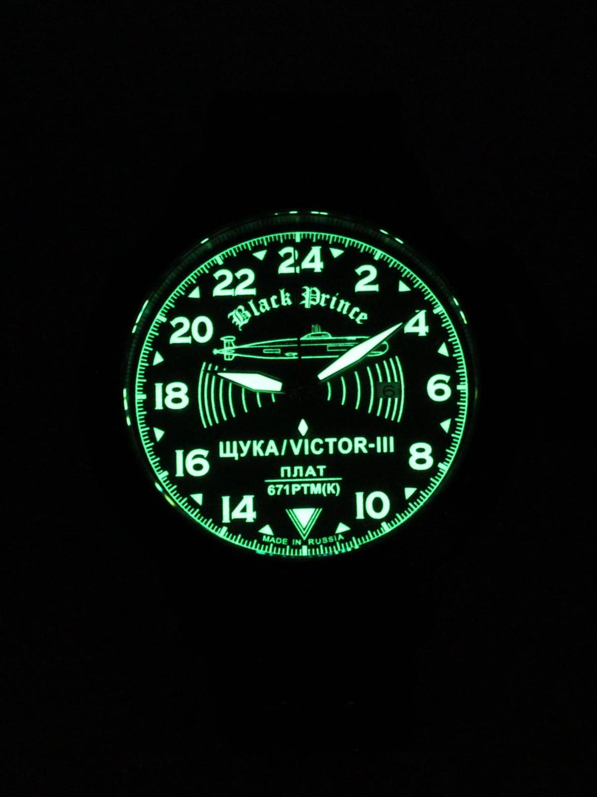 Часы 671 / Щука (Black Prince) кварцевые (Ronda 515.24H) Q152.068.21