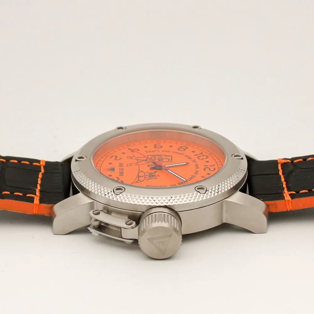 Часы Высадка на Луне механические 127.015 механизм Ракета 2623