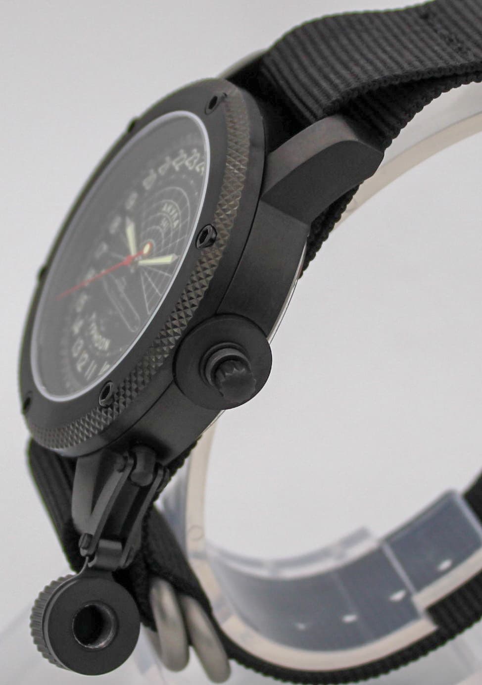 Часы 941 / Акула (Typhoon) механизм Восток 2431