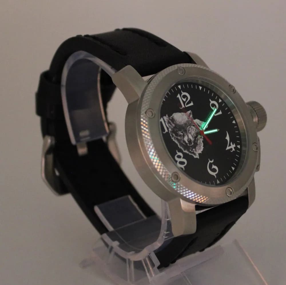 Часы Волк 300,01 механические, механизм Ракета 2609НА