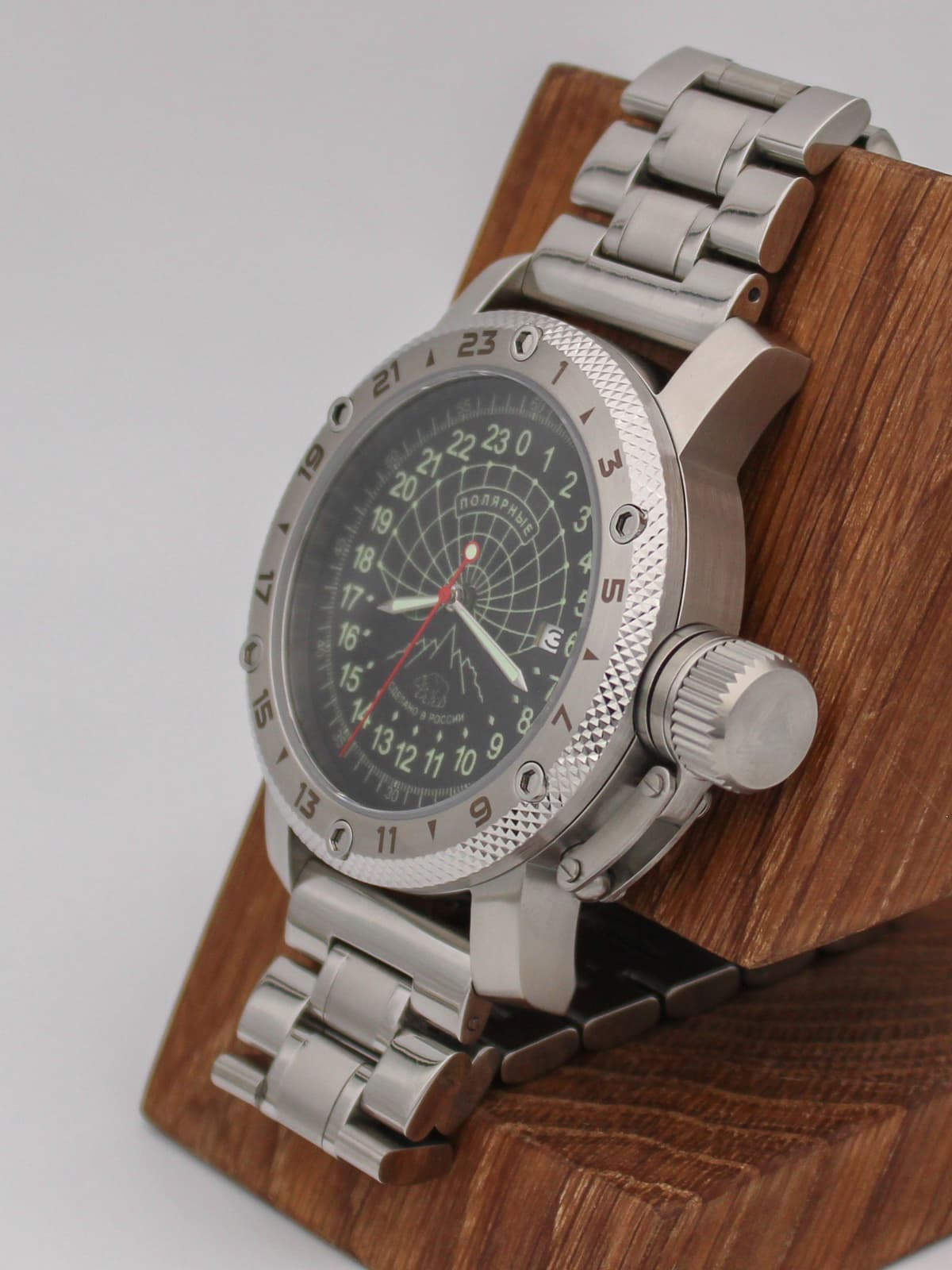 Часы Полярные кварцевые (Ronda 515.24H) Q47.133.2