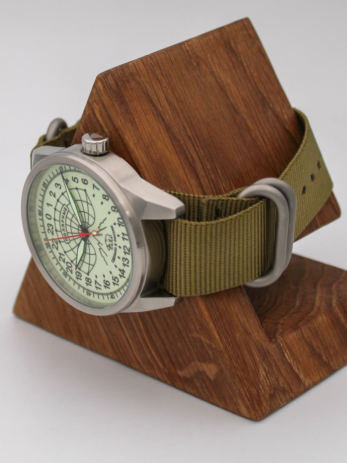 Часы Полярные механические (Ракета 2623) 21.131.21