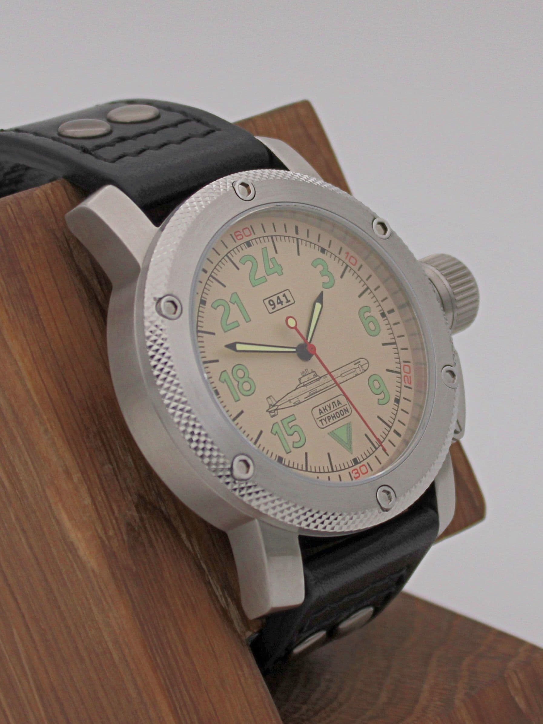 Часы 941 / Акула (Typhoon) механические с автоподзаводом (Восток 2431) 01.052.01