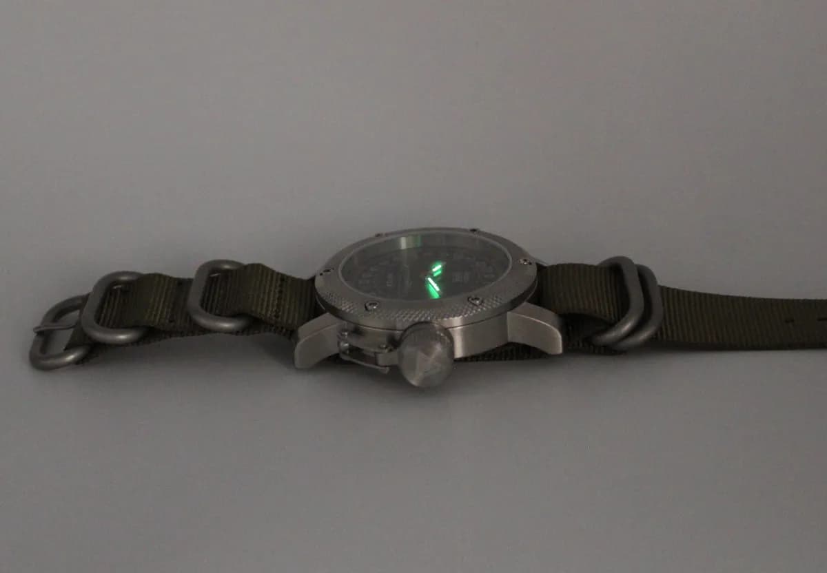 Часы 949А / Антей (Oscar-II) механические 047.21,  механизм Ракета 2623 Н