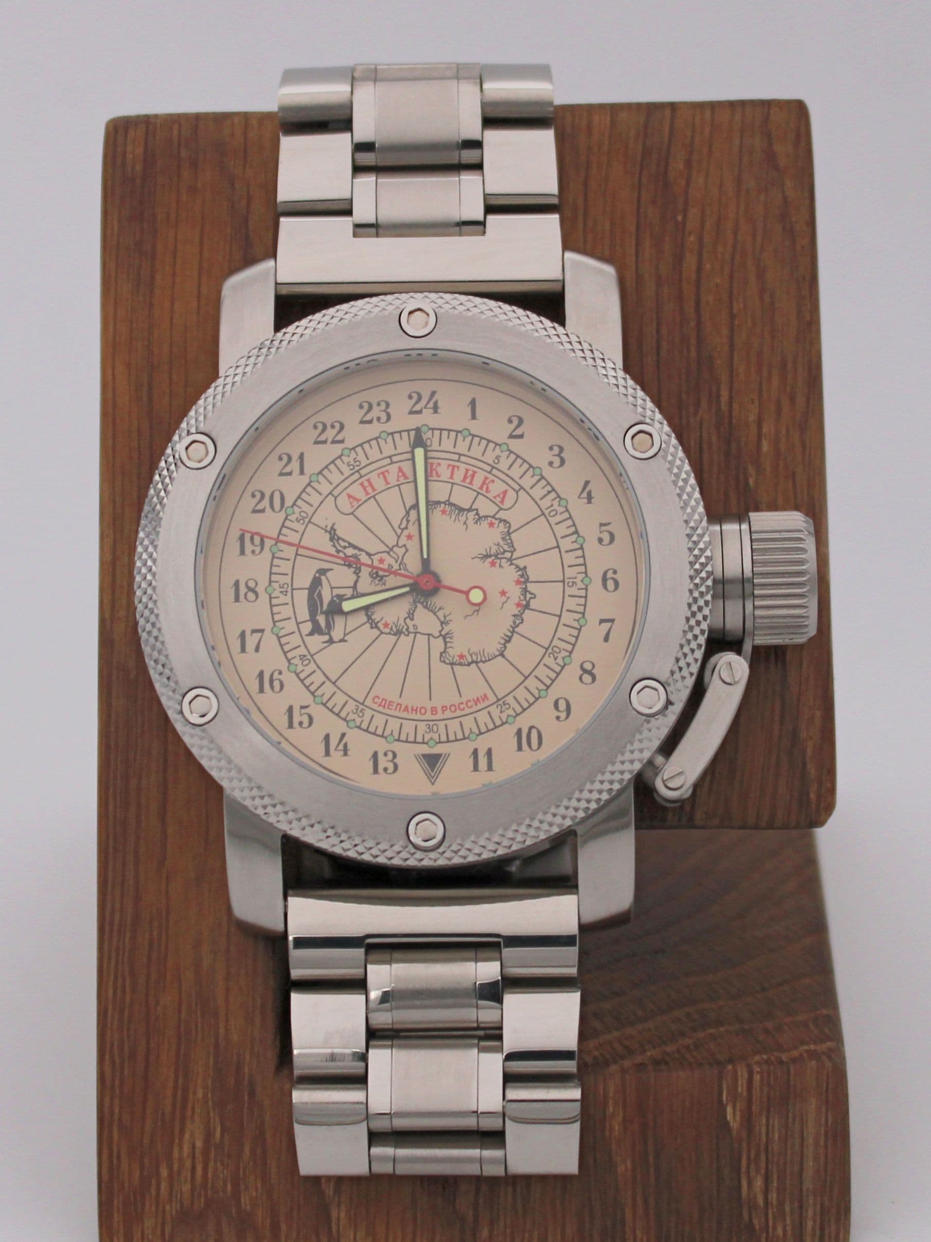 Часы Полярные / Антарктика механические с автоподзаводом (Восток 2431) 01.137.2