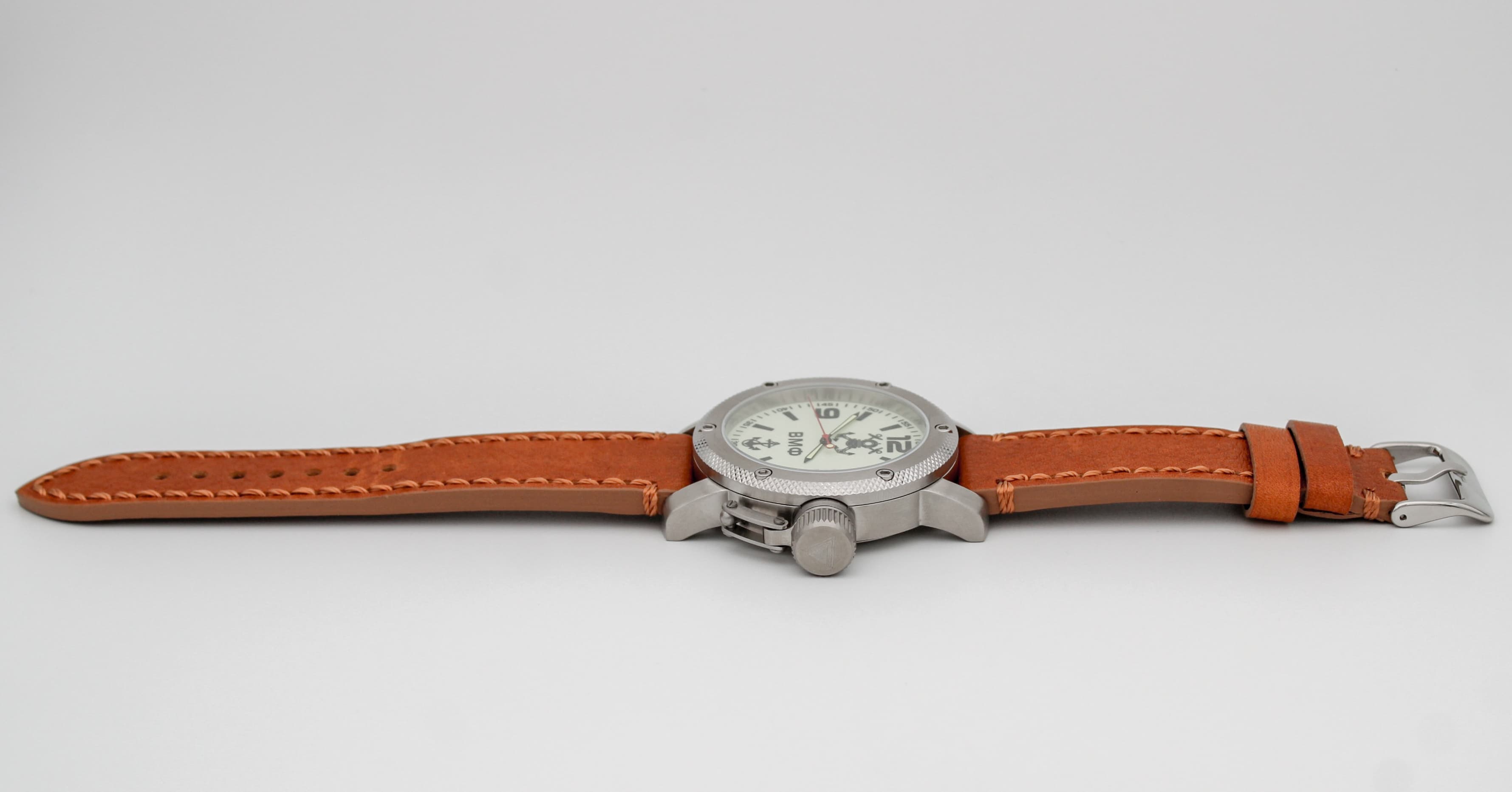 Часы ВМФ(с якорем) механизм Восток 2415.01