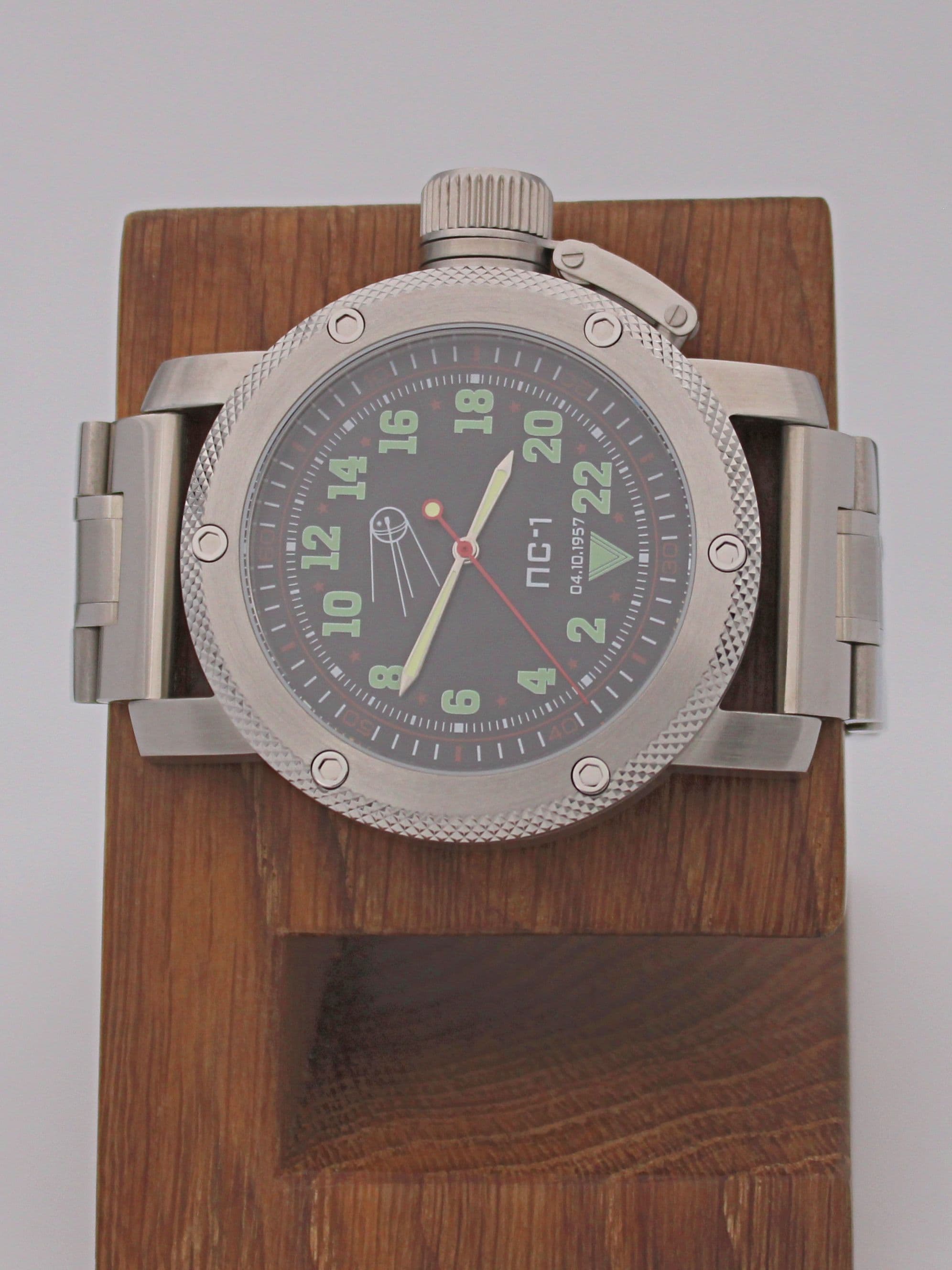 Часы "Простейший Спутник-1" механические с автоподзаводом (Восток 2431) 01.124.2