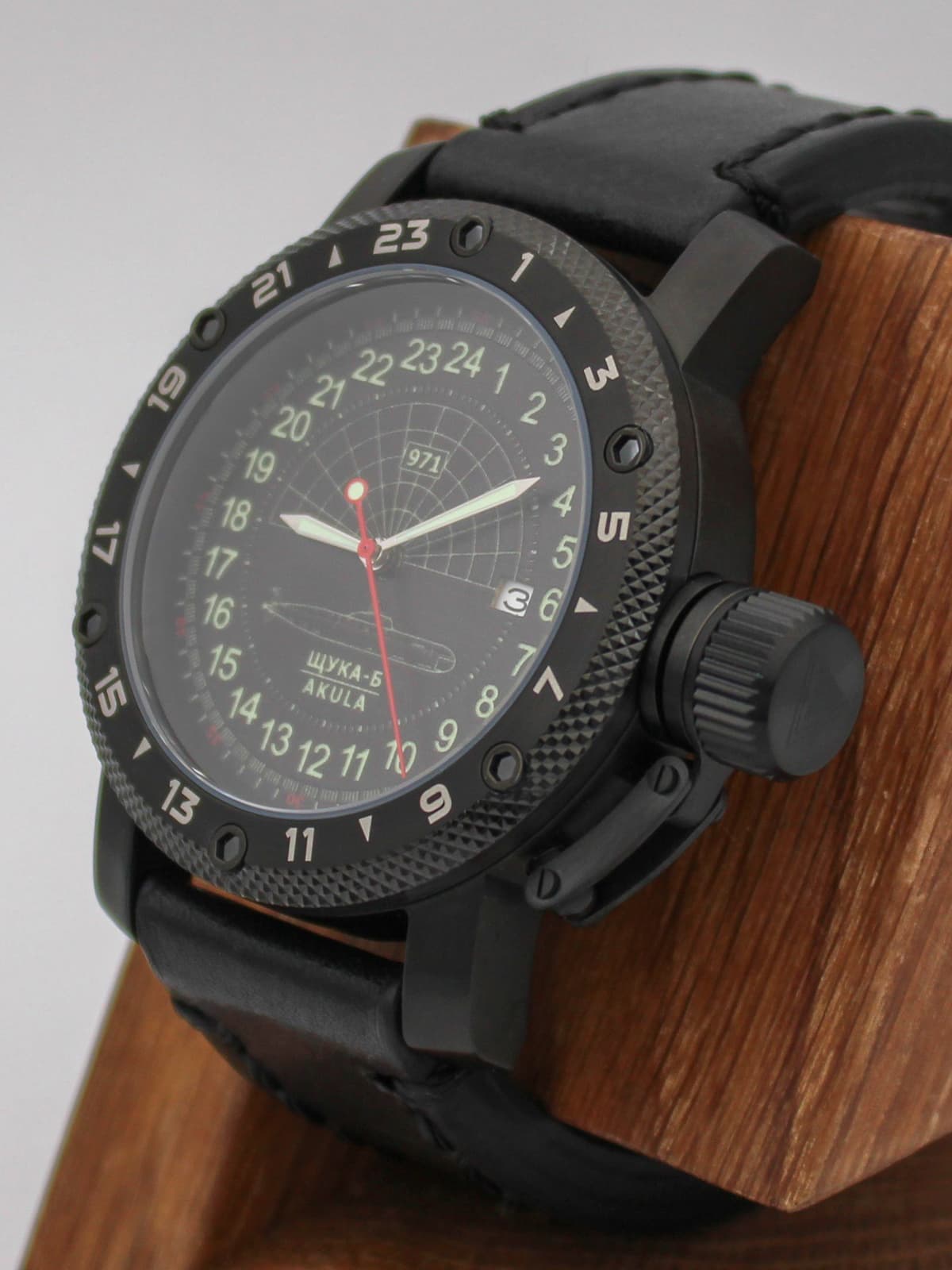 Часы 971 / Щука-Б (Akula) кварцевые (Ronda 515.24H) Q147.063.01