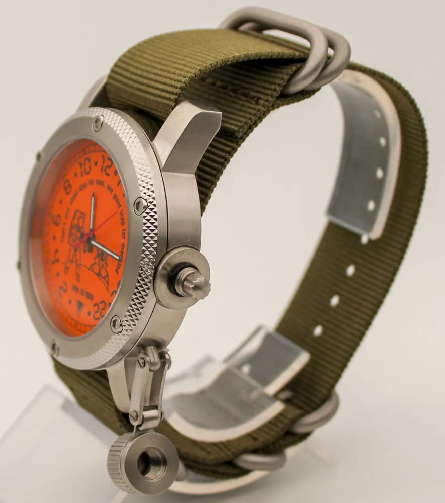 Часы Высадка на Луне механические 127.12 механизм Ракета 2623