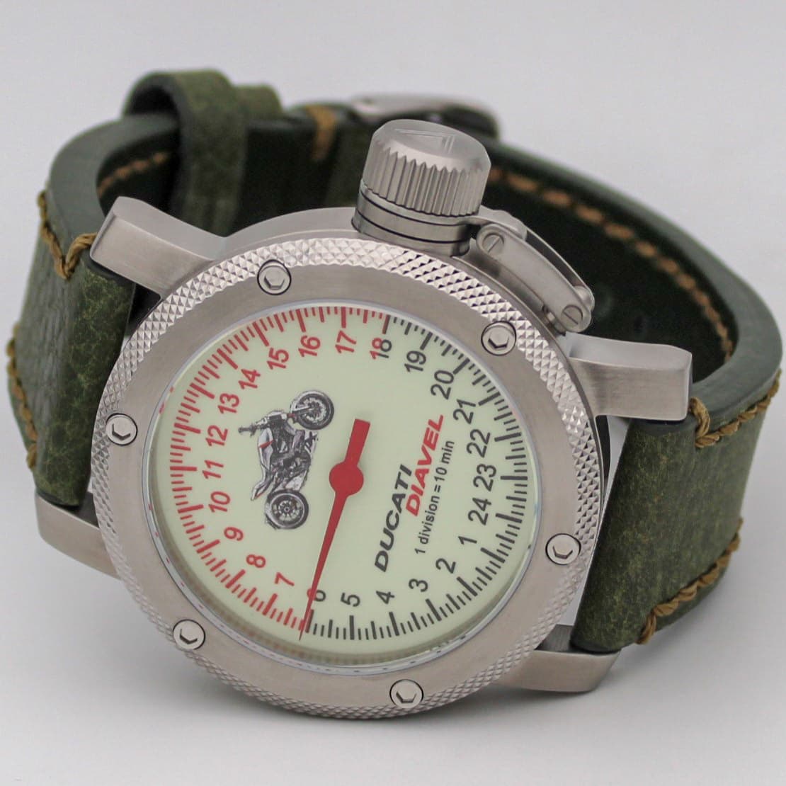 Часы DUCATI DIAVEL (мотоцикл) механизм Восток 2431.01