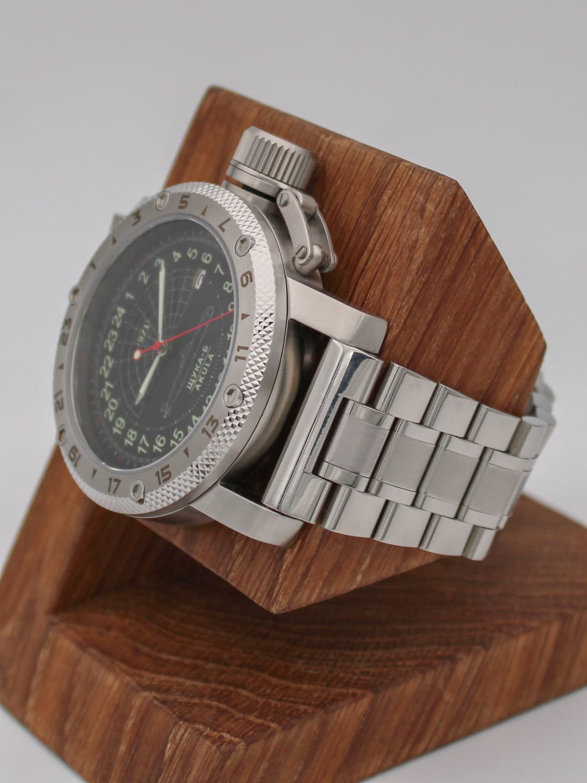 Часы 971 / Щука-Б (Akula) кварцевые (Ronda 515.24H) Q47.063.2