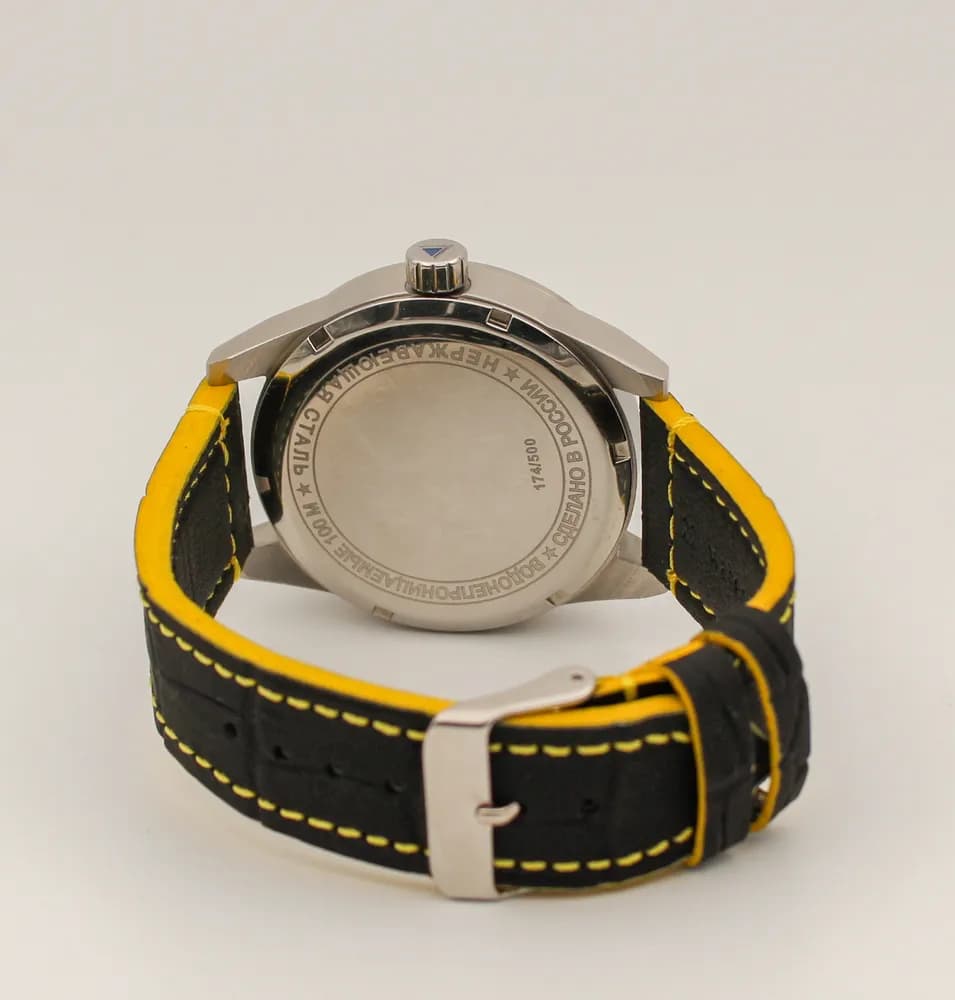 Часы наручные Тигр 21.315.014 механические,  механизм Ракета 2609