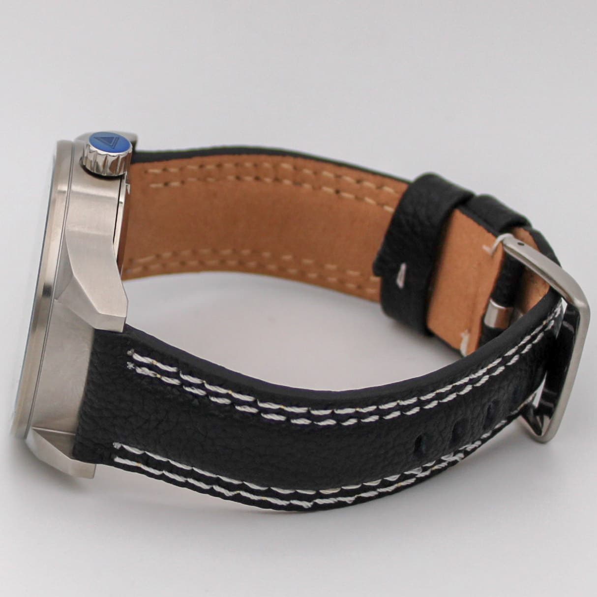 Часы Полярные (Медведь) механизм  Ракета 2623 Н