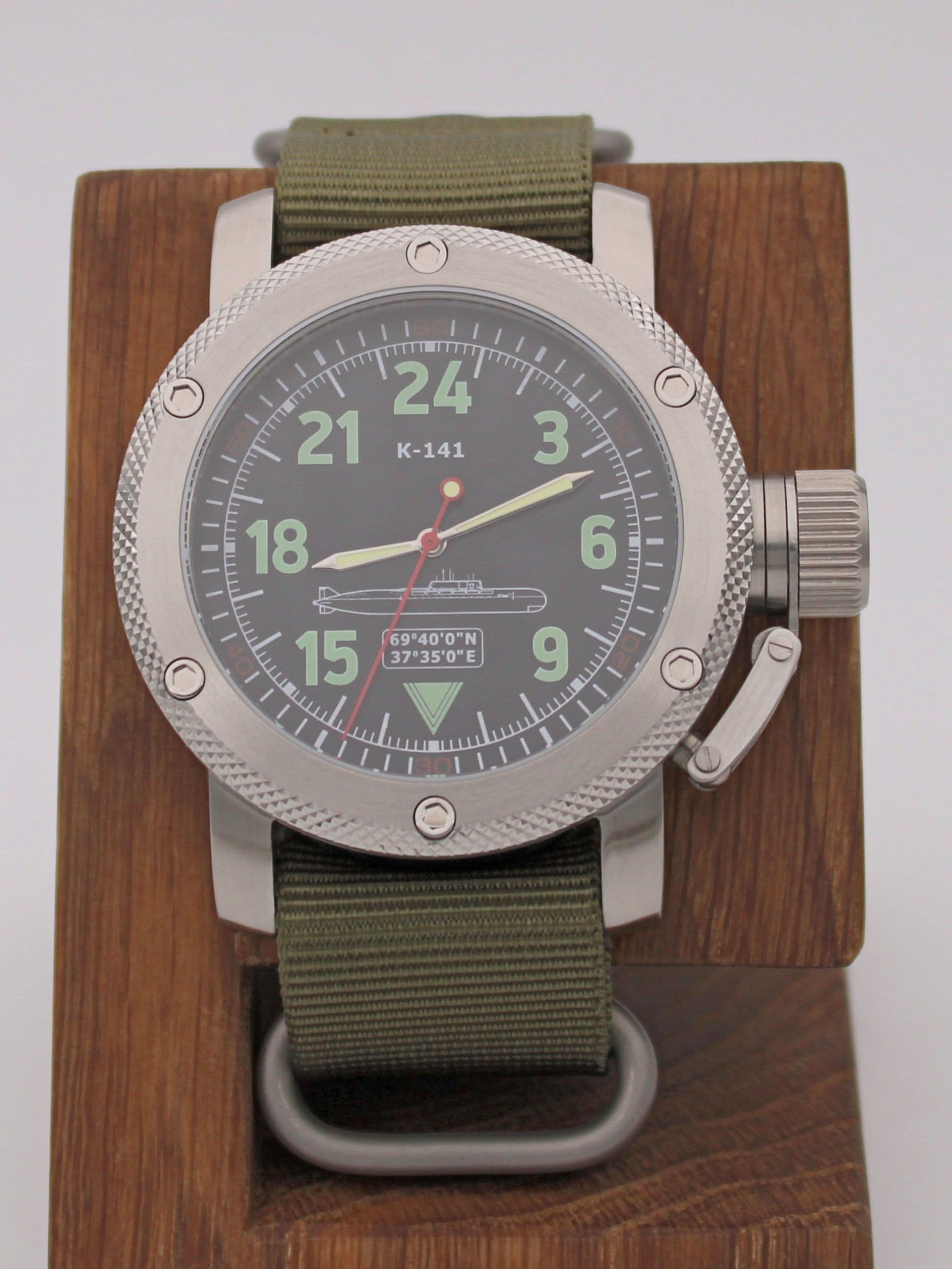 Часы К-141 / Курск (Oscar-II) механические с автоподзаводом (Восток 2431) 01.089.21