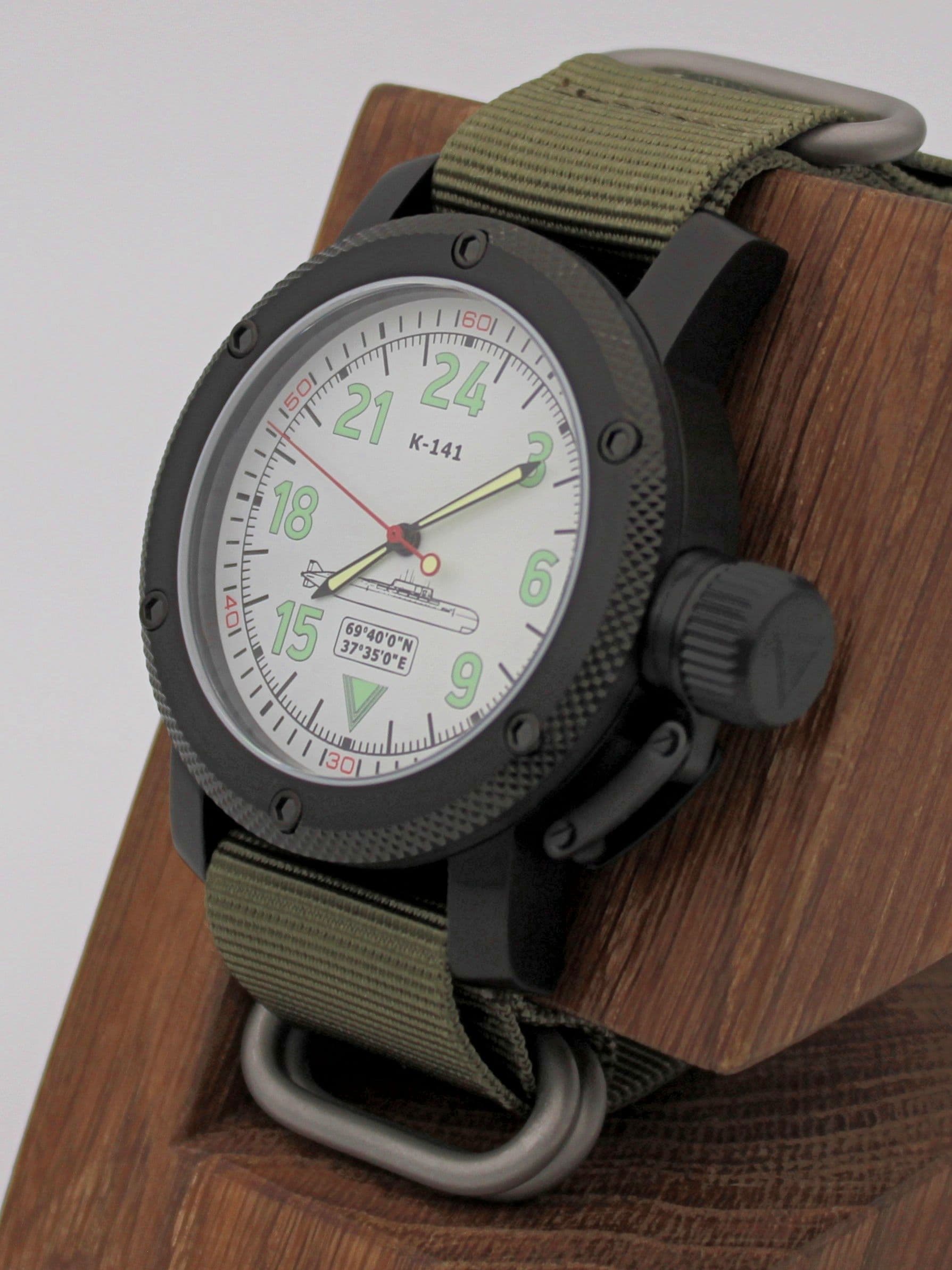 Часы К-141 / Курск (Oscar-II) механические (Ракета 2623) 103.086.21