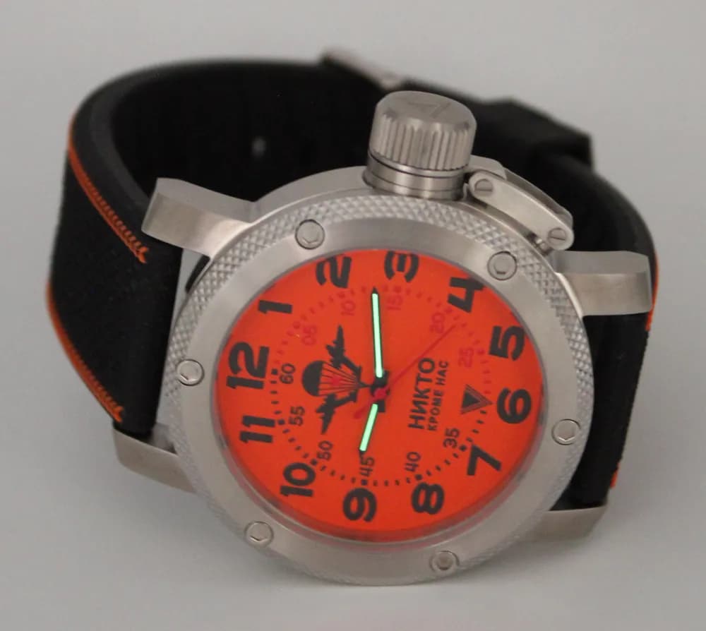 Часы ВДВ 004.17  механические, механизм Ракета 2609 НА