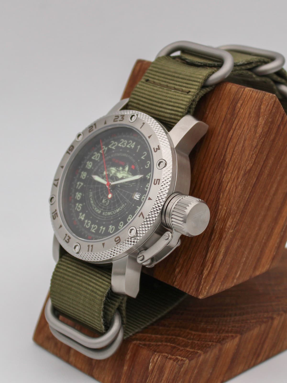 Часы К-3 "Ленинский комсомол" кварцевые (Ronda 515.24H) Q47.152.21