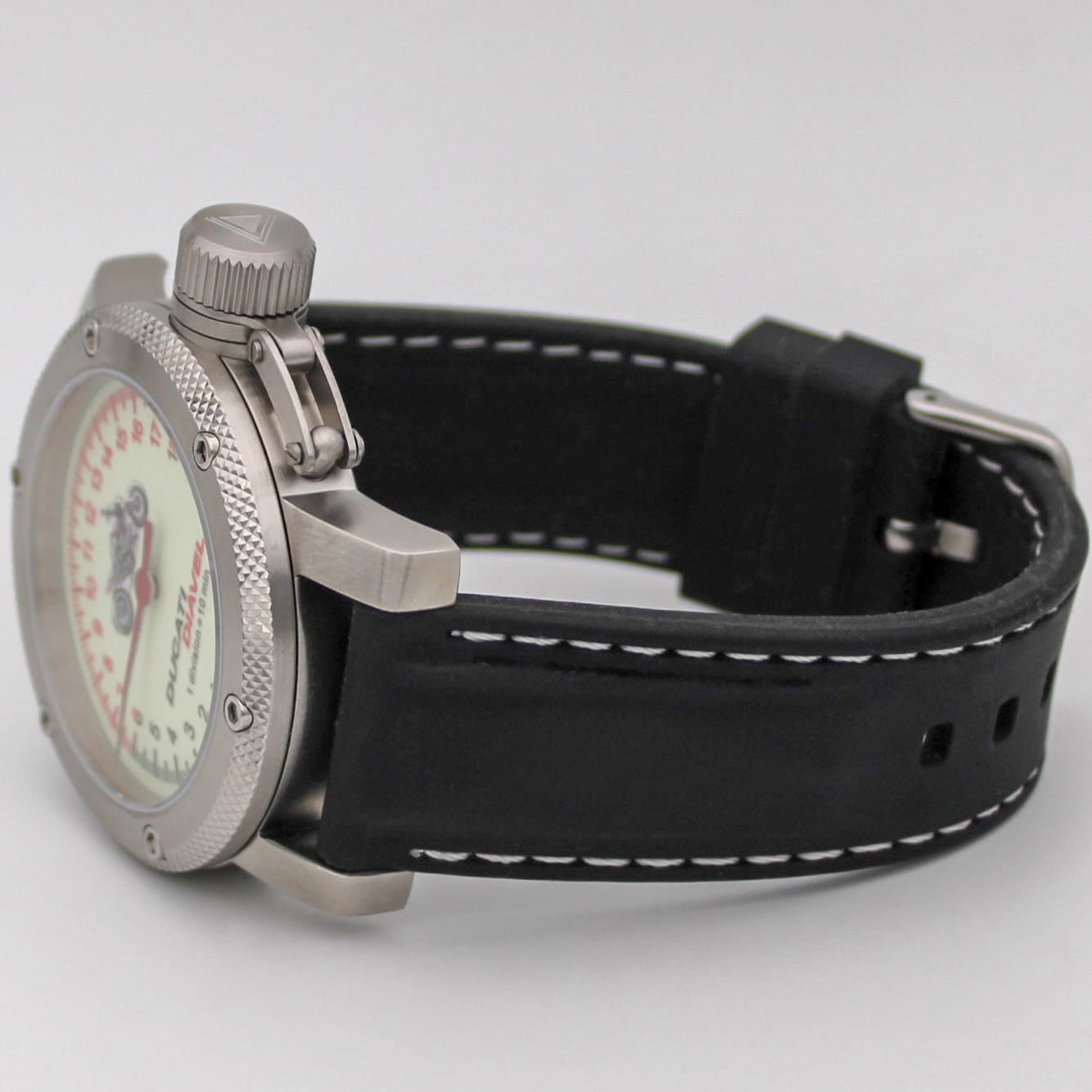 Часы DUCATI DIAVEL (мотоцикл) механизм Восток 2431.01