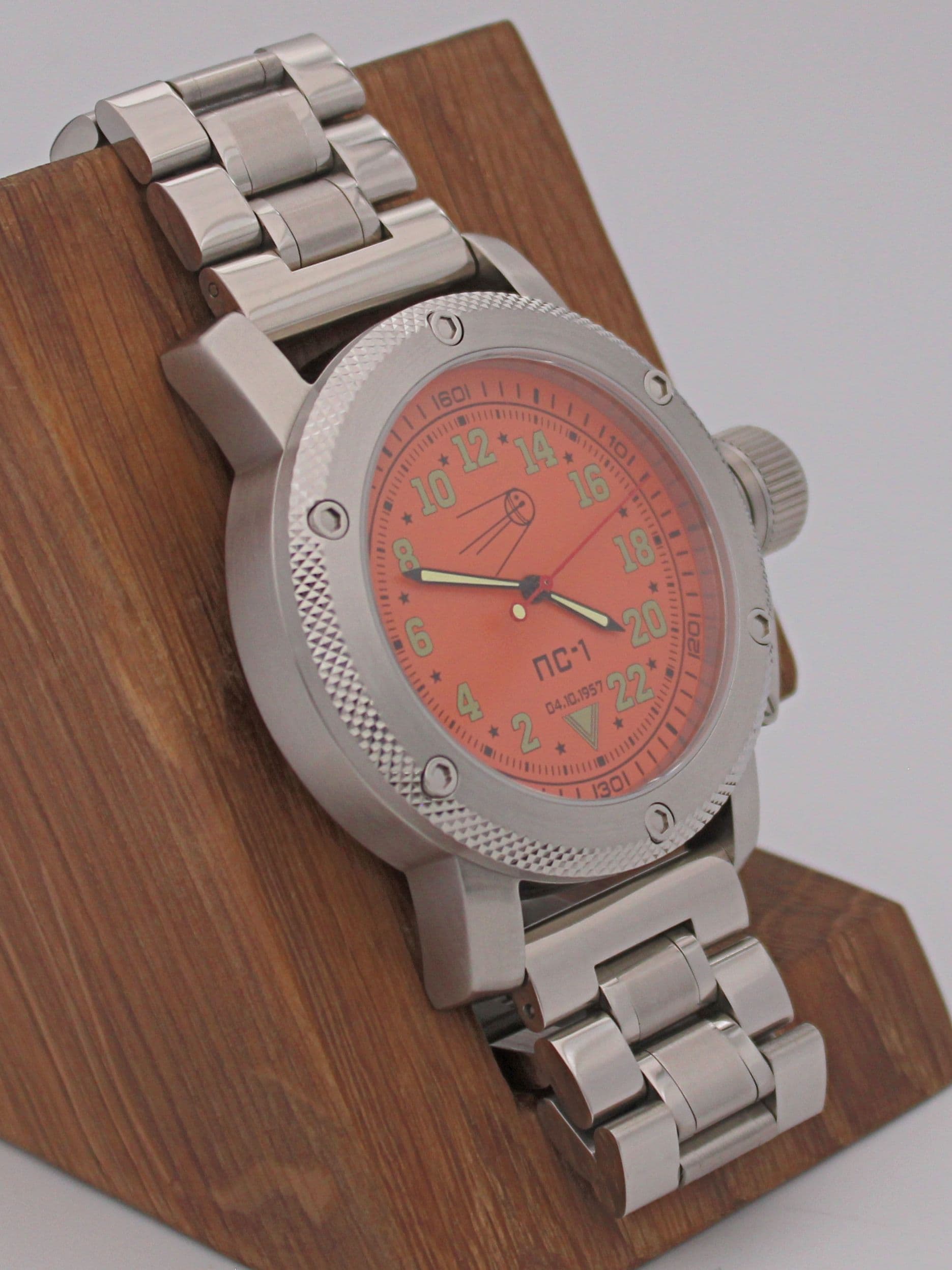 Часы "Простейший Спутник-1" механические с автоподзаводом (Восток 2431) 01.123.2