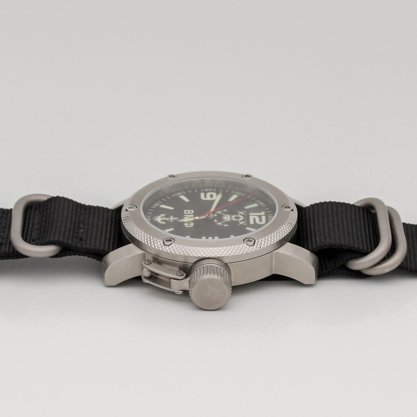 Часы ВМФ(с якорем) механизм Восток 2415.01