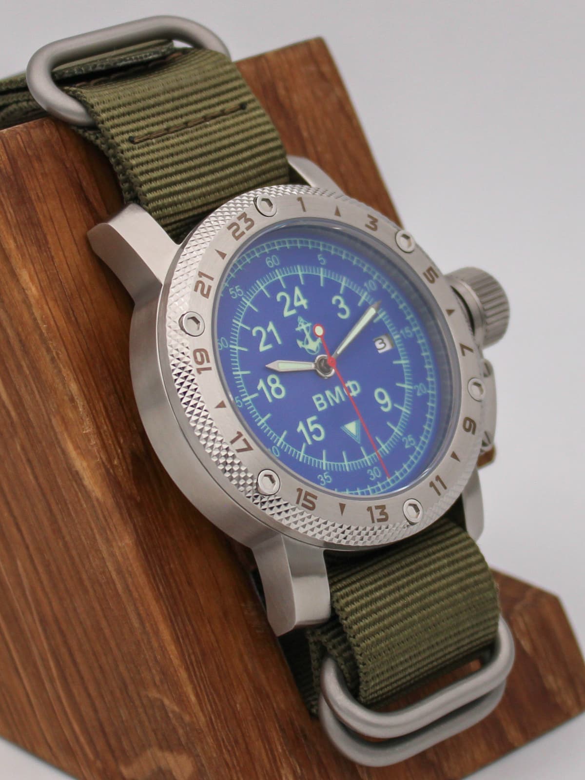 Часы ВМФ кварцевые (Ronda 515.24H) Q47.070.21