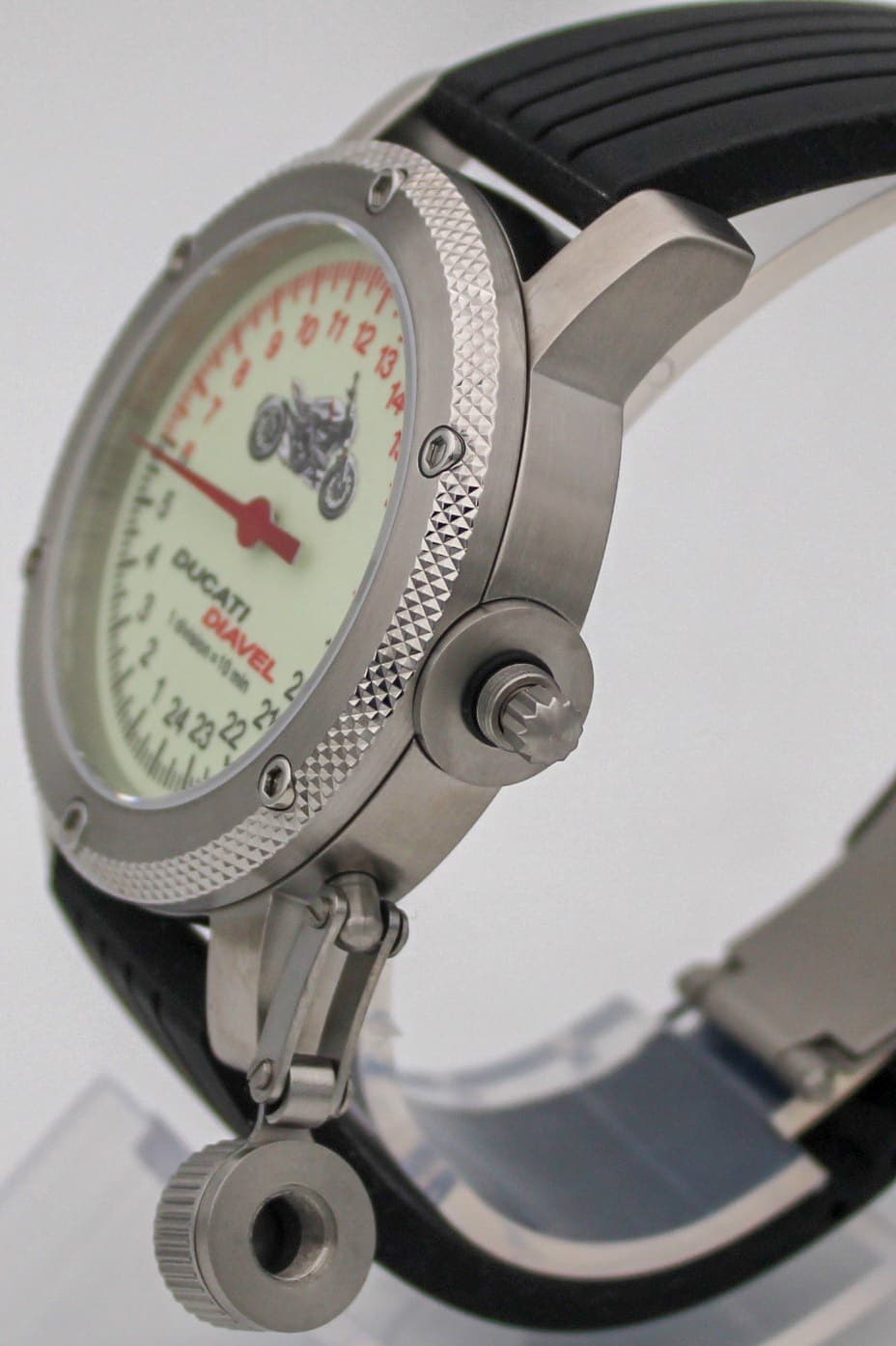 Часы DUCATI DIAVEL (мотоцикл) механизм Восток 2431.01