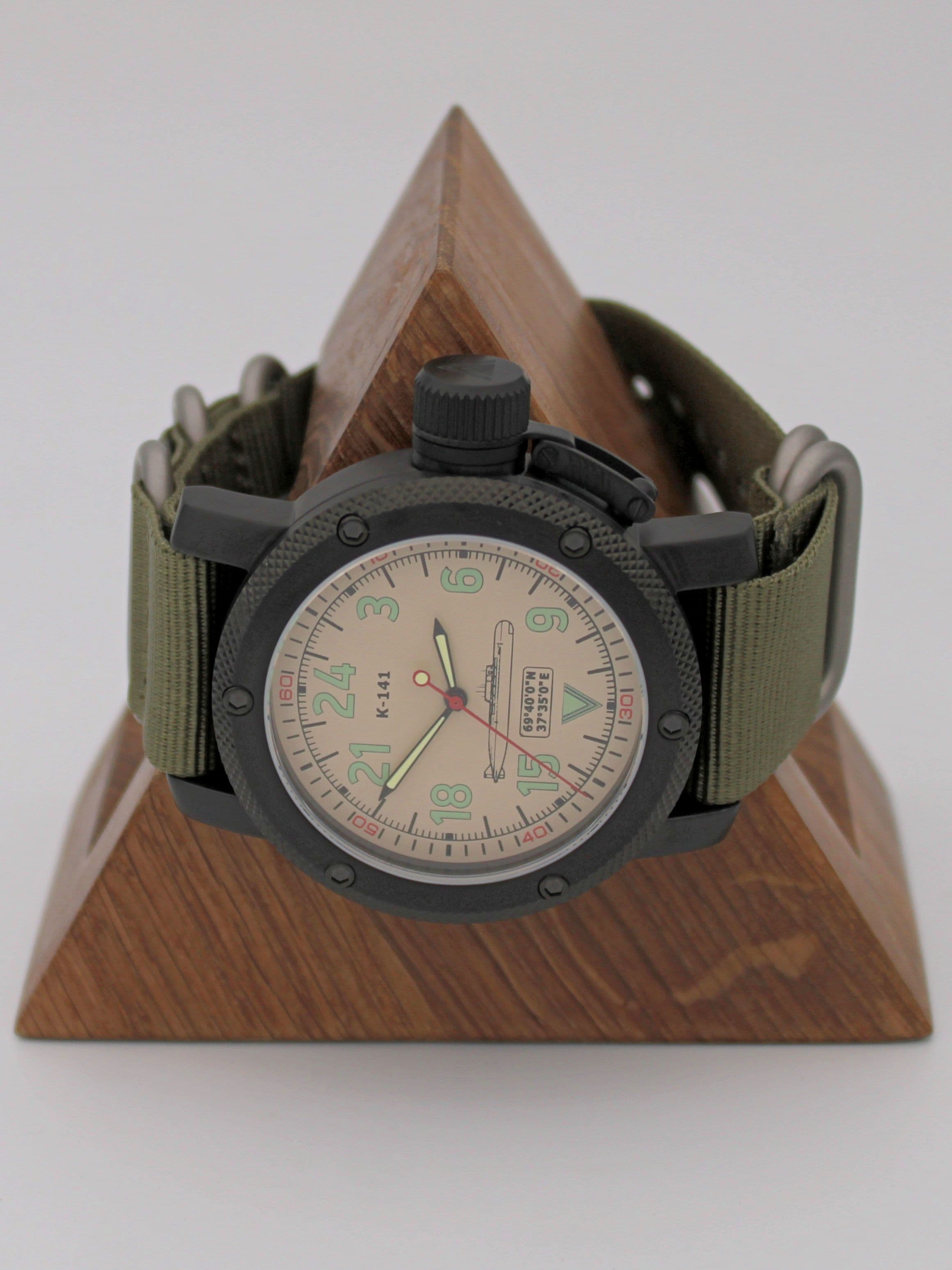 Часы К-141 / Курск (Oscar-II) механические (Ракета 2623) 103.087.21