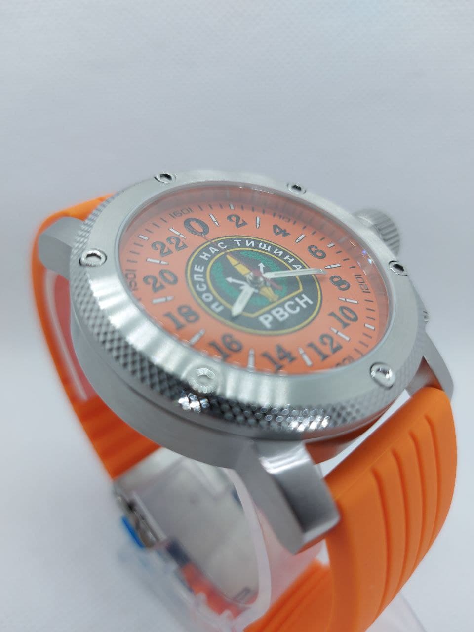 Часы наручные РВСН Автоподзавод,противоударные,механизм Восток 2431.01