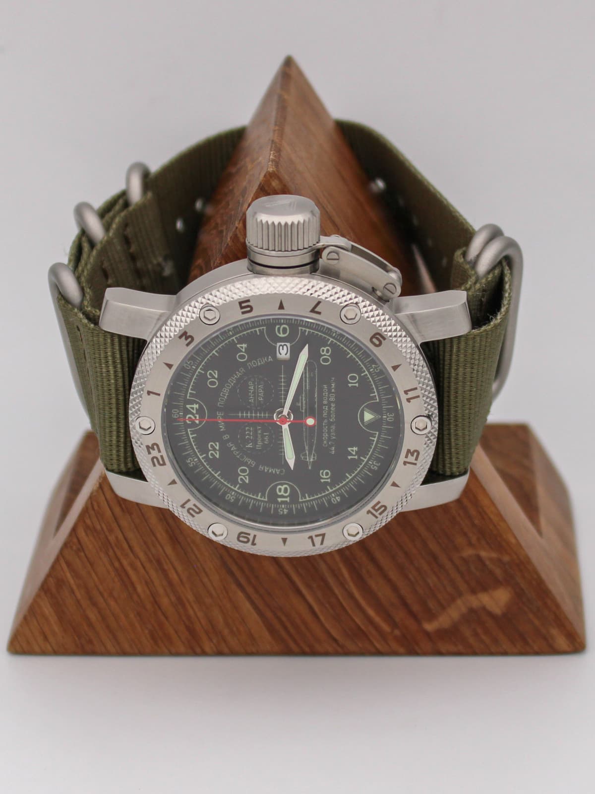 Часы К-222 / Анчар (Papa) кварцевые (Ronda 515.24H) Q47.036.21