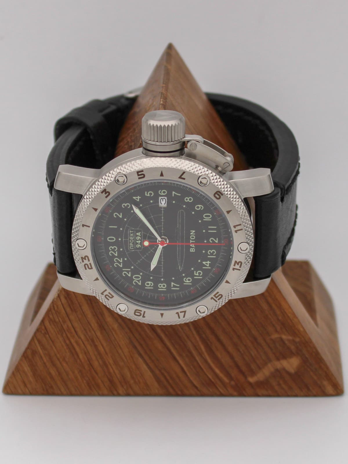 Часы 949А / Baton кварцевые (Ronda 515.24H) Q47.047.01