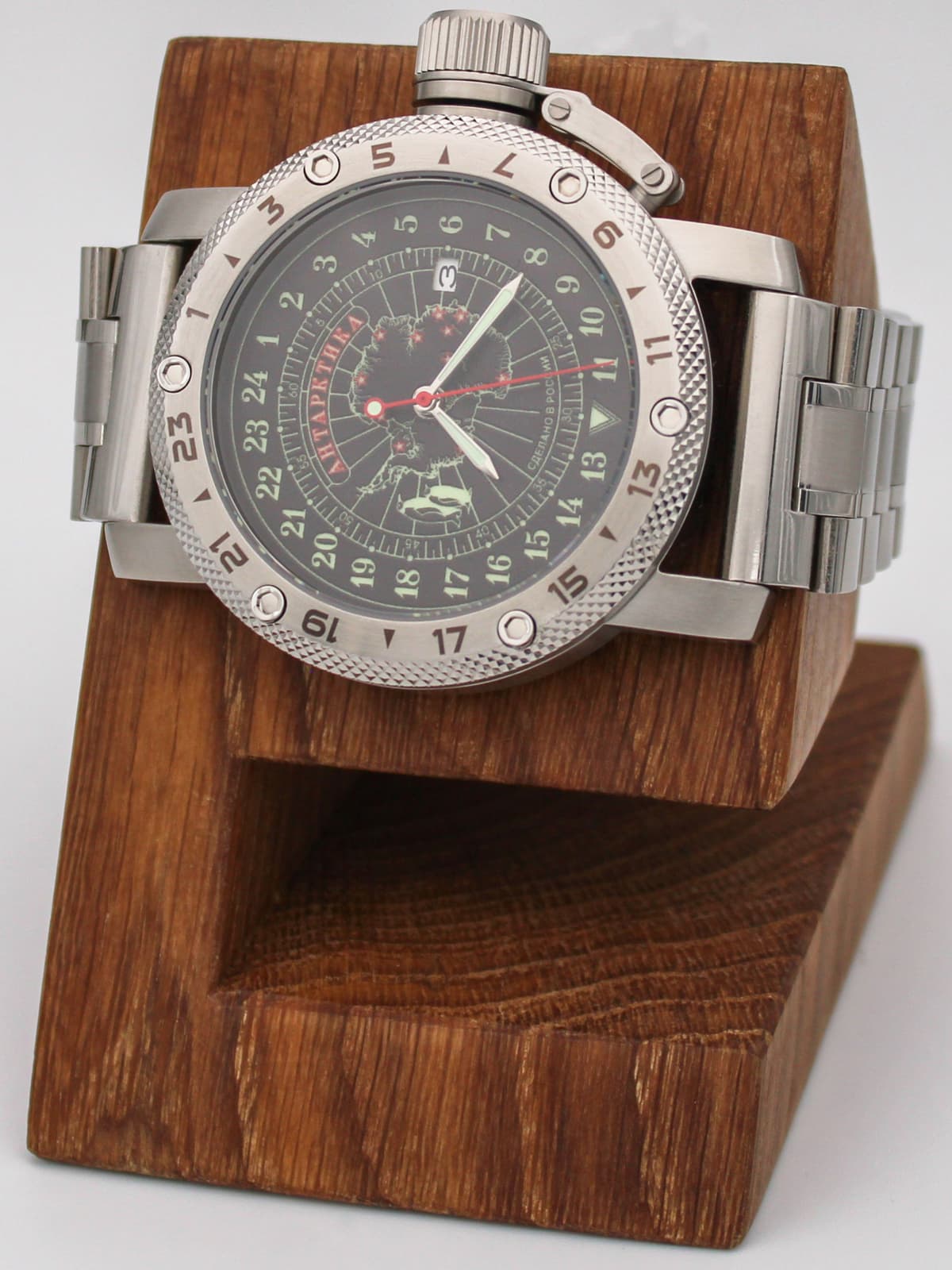 Часы Полярные / Антарктика кварцевые (Ronda 515.24H) Q47.141.2