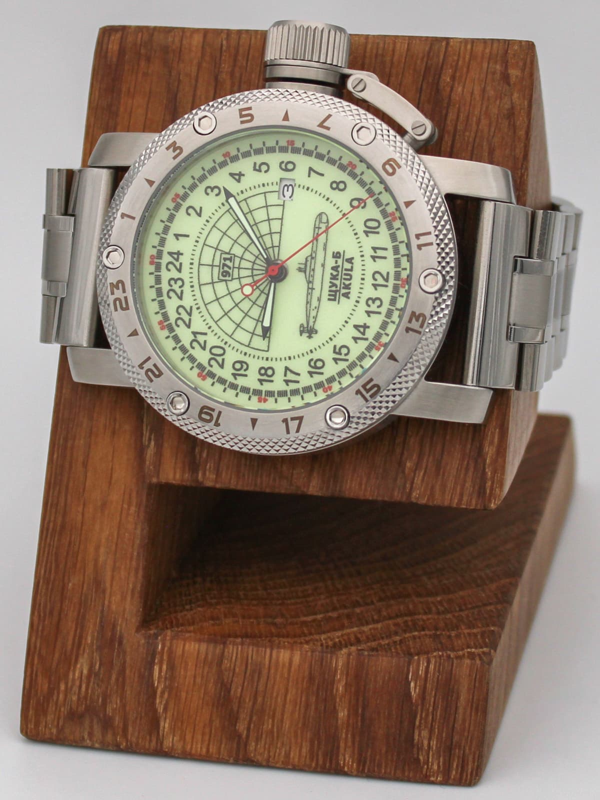 Часы 971 / Щука-Б (Akula) кварцевые (Ronda 515.24H) Q47.061.2