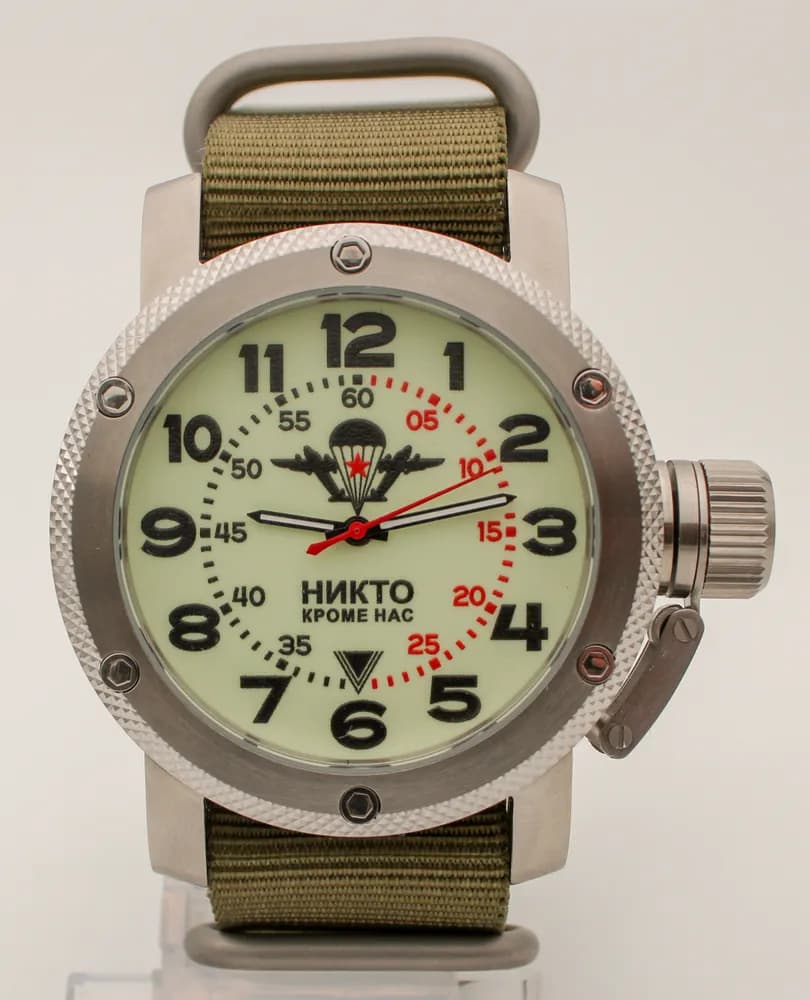 Часы ВДВ 002.21 механические, механизм Ракета 2609 НА