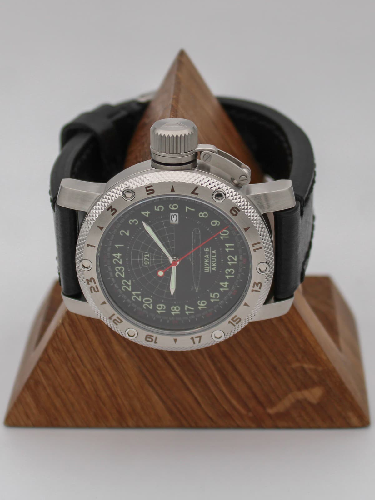 Часы 971 / Щука-Б (Akula) кварцевые (Ronda 515.24H) Q47.063.01