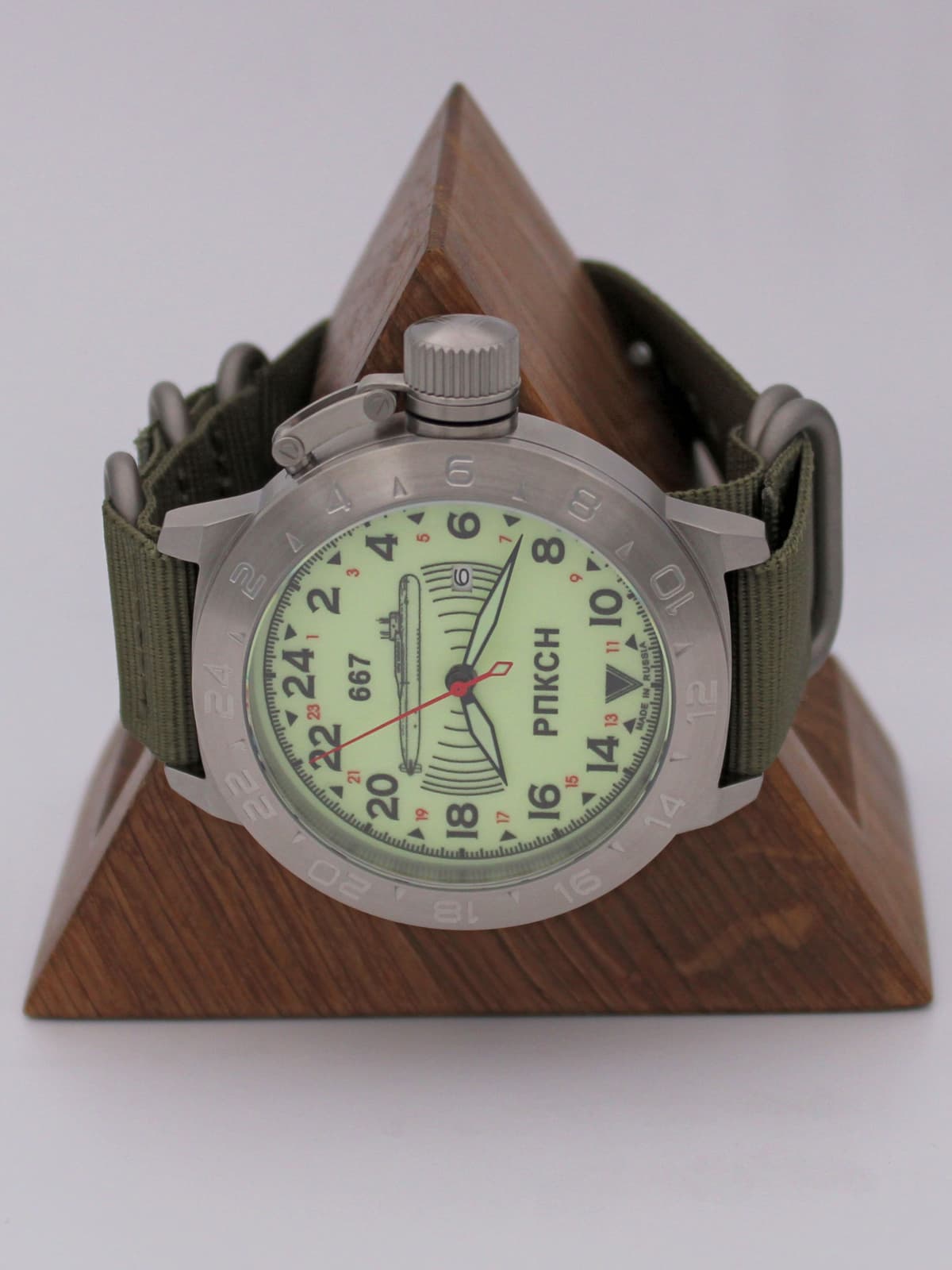 Часы 667 РПКСН кварцевые (Ronda 515.24H) Q52.038.21