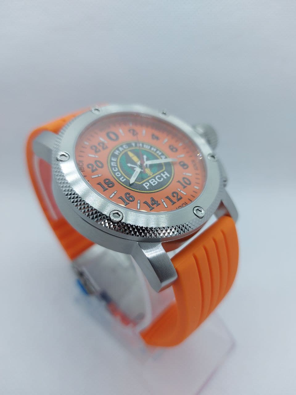 Часы наручные РВСН Автоподзавод,противоударные,механизм Восток 2431.01