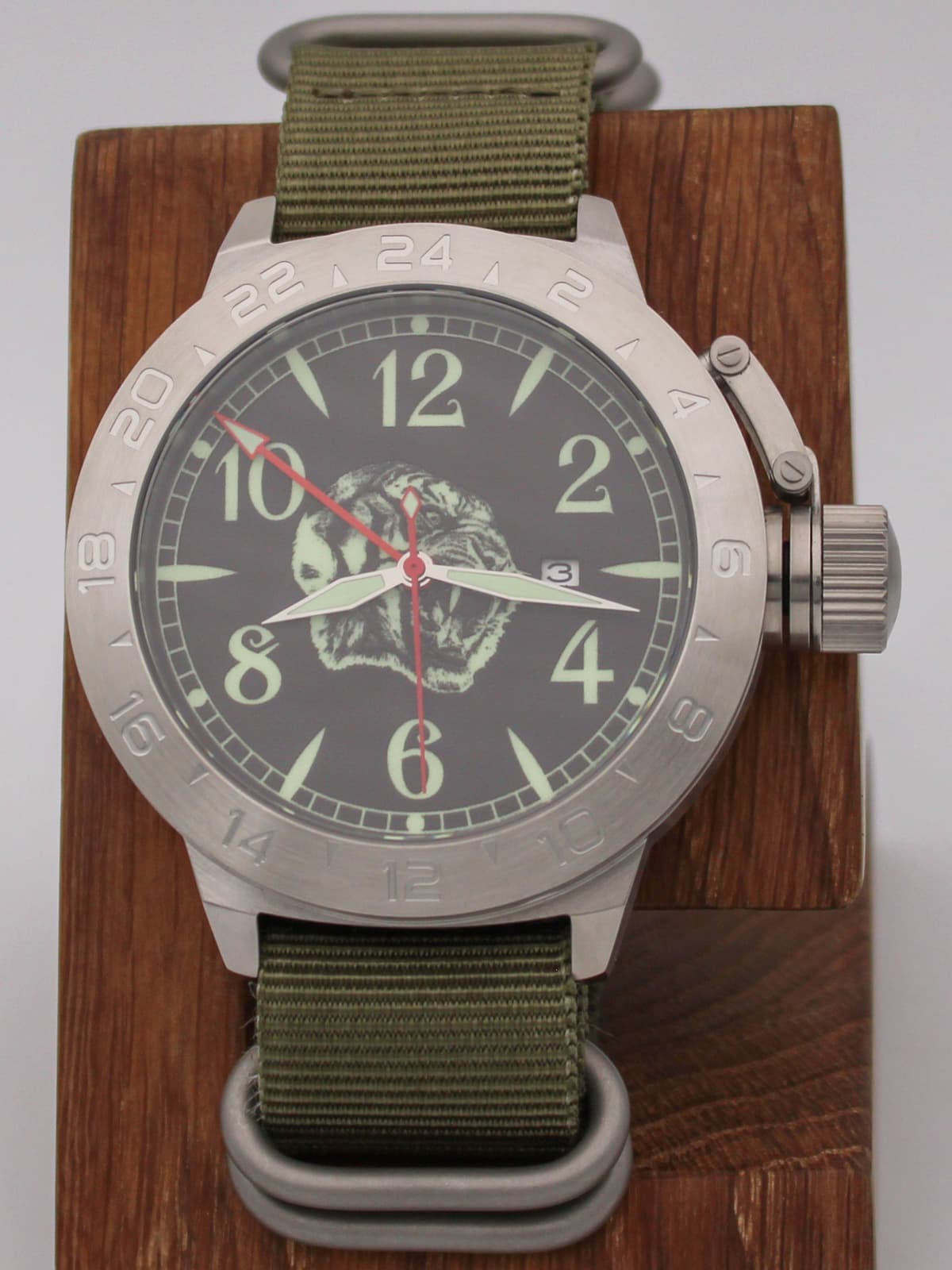 Часы Тигр механические с автоподзаводом (Seiko NH34A) 52.310.21