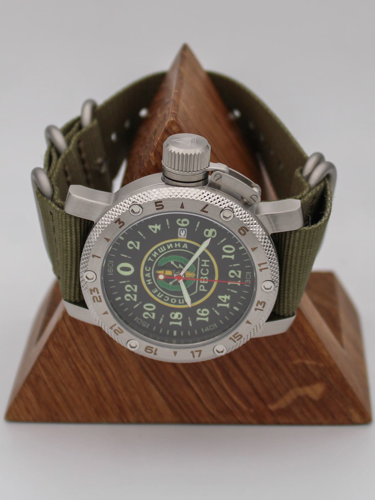 Часы РВСН кварцевые (Ronda 515.24H) Q47.161.21