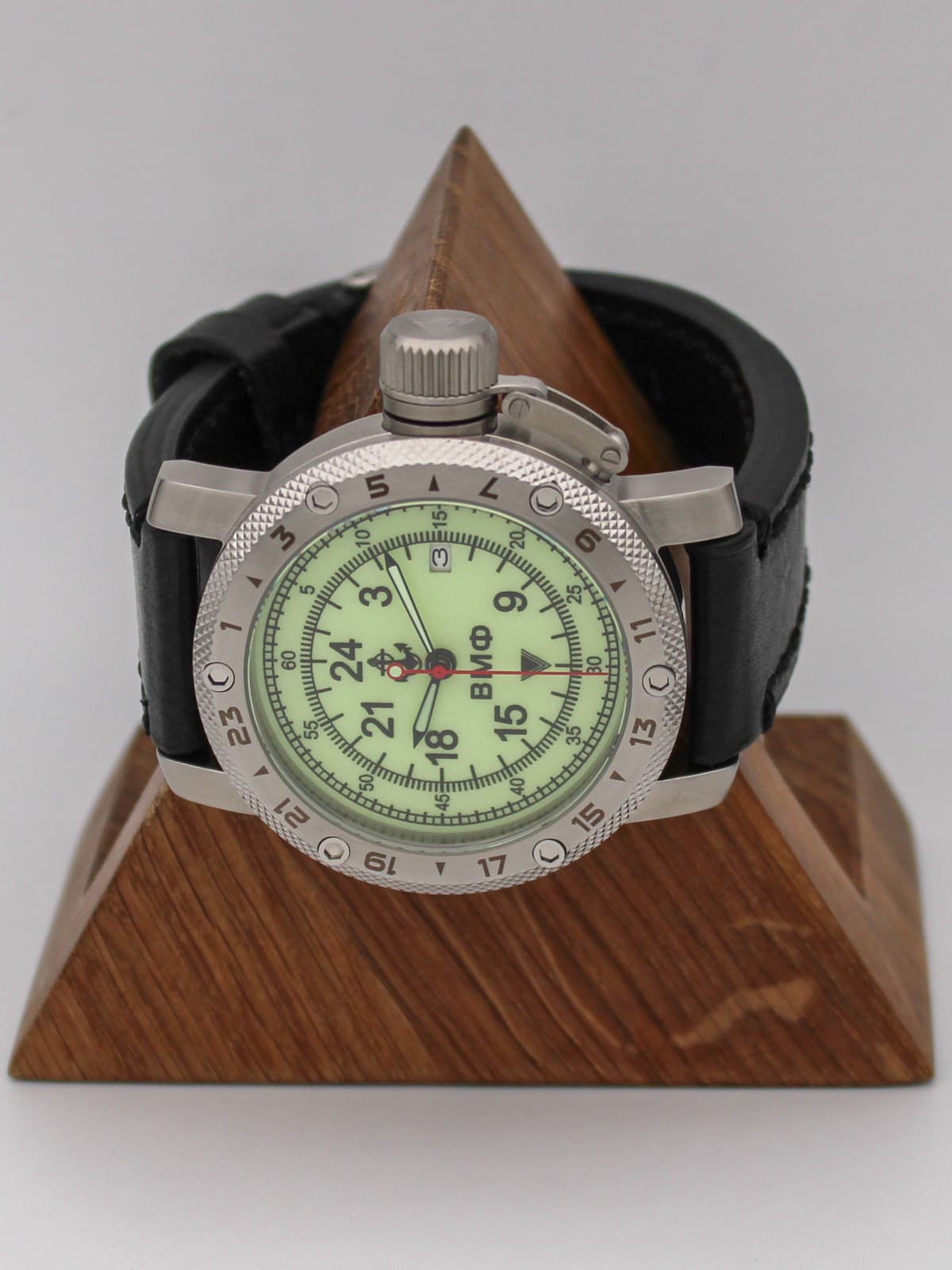 Часы ВМФ кварцевые (Ronda 515.24H) Q47.030.01