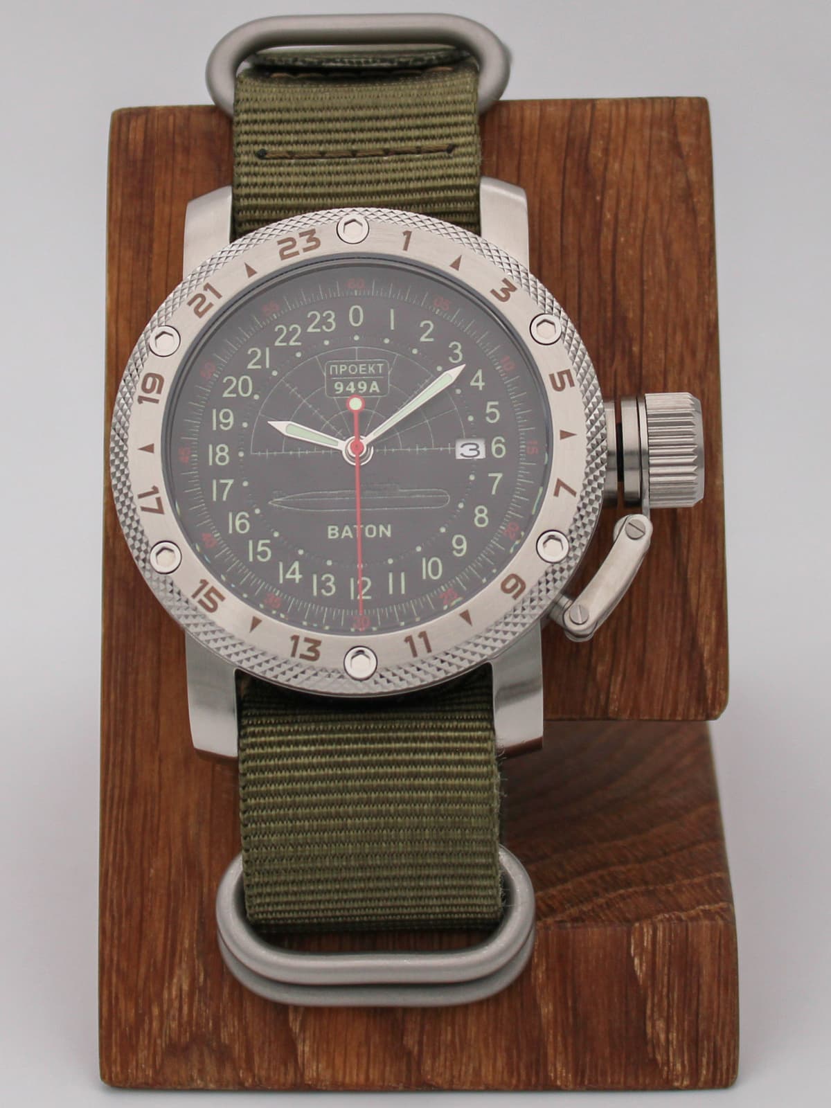 Часы 949А / Baton кварцевые (Ronda 515.24H) Q47.047.21