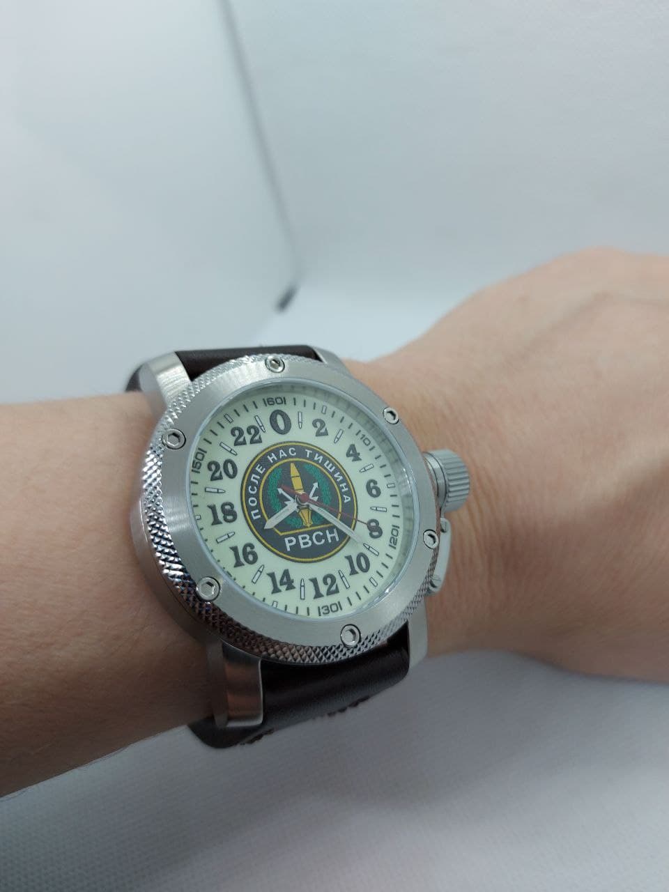 Часы наручные РВСН Автоподзавод,противоударные,механизм Восток 2431.01