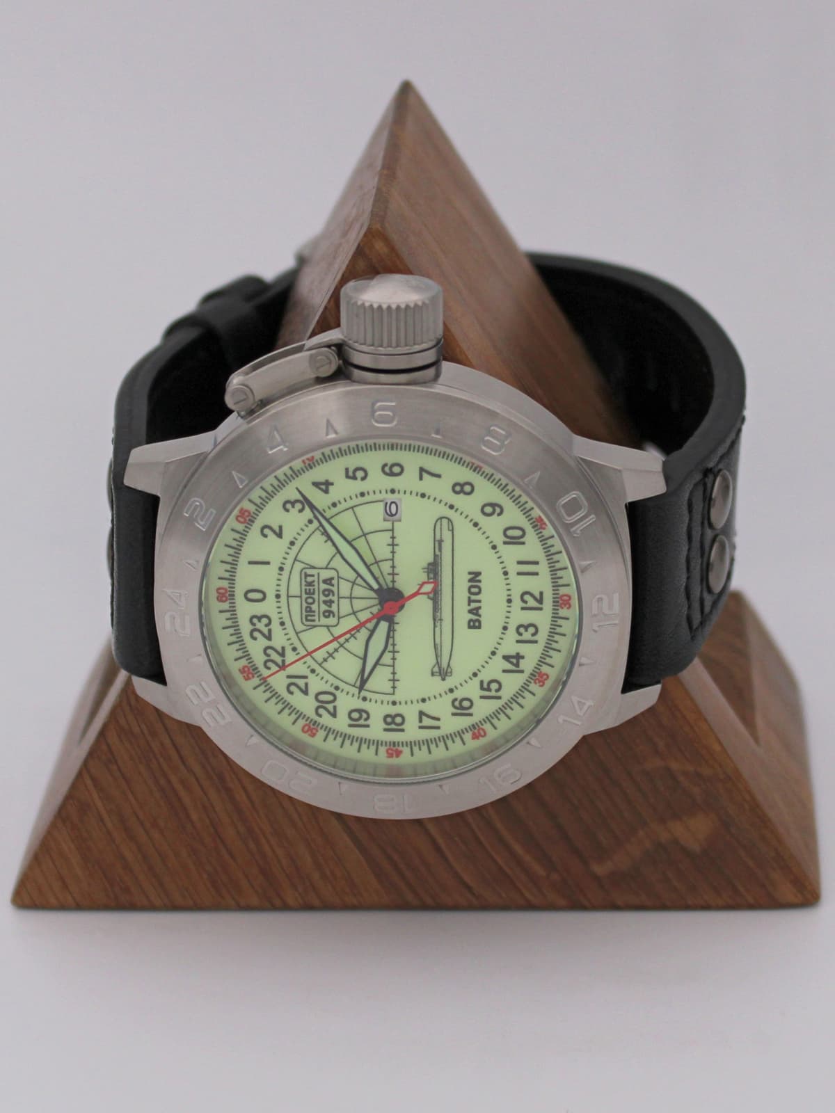 Часы 949А / Baton кварцевые (Ronda 515.24H) Q52.046.01